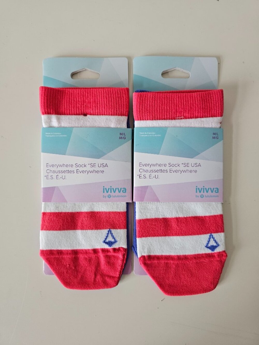 2 x NWT IVIVVA by LULULEMON Red Blue White Everywhere Socks USA SE Size M/L